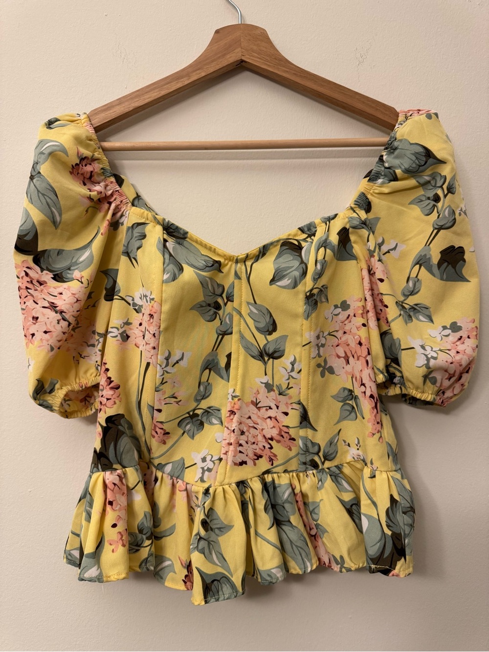 Milk & Honey Floral Peplum Blouse Size S Yellow Puff Sleeve Romantic Boho Top